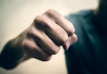 Кричевский участковый разъяснил, что грозит за рукоприкладство в семье Кричевский участковый разъяснил, что грозит за рукоприкладство в семье