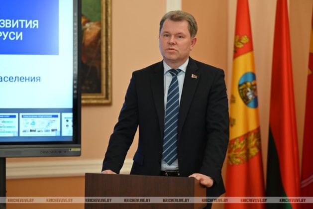 Министр архитектуры и строительства встретился с представителями сферы культуры Кричева