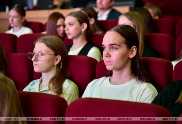 Документальный фильм о Государственном гимне Республики Беларусь показали в Кричеве