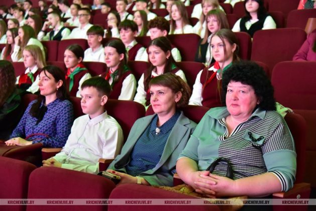 В Кричеве чествовали лучших учеников района