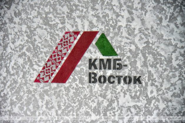 Сергей Давыдов ознакомился с работой новой производственной линии ООО «КМБ-Восток» в Кричеве