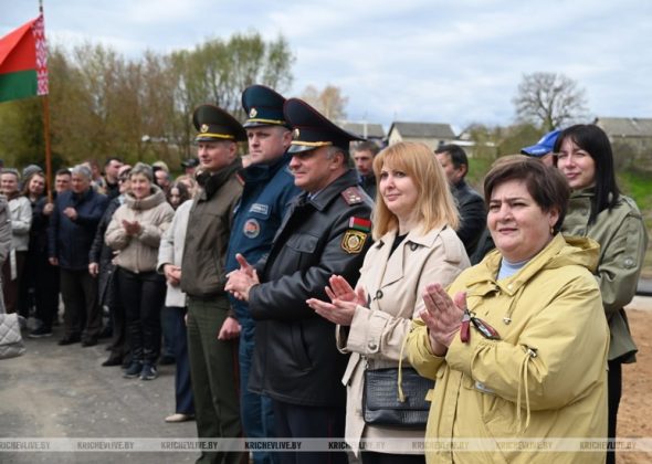 В Кричеве открыли пляж «Песчаный берег»