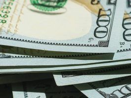 Politico: Киев намерен запросить у союзников дополнительные $20 млрд