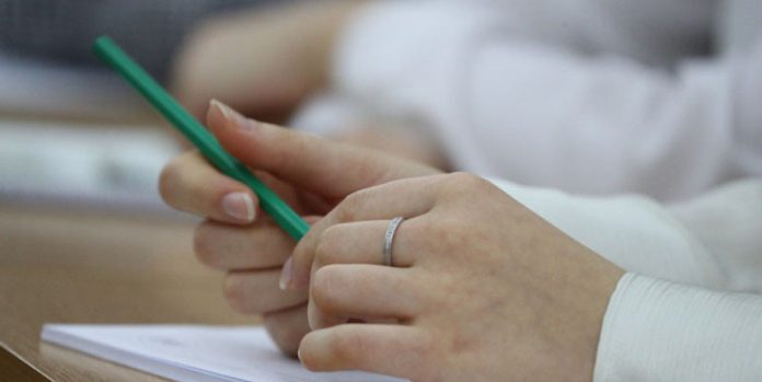 ЦТ‑2026: 12 абитуриентов выведены из аудиторий за нарушения