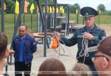Кричевские спасатели и ОСВОД провели урок безопасности у воды для школьников
