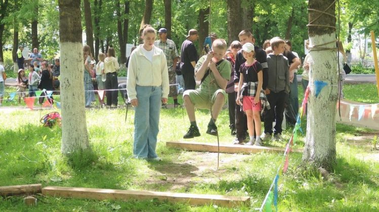 Хотите, чтобы ваш ребенок запомнил правила безопасности? Посмотрите, как это сделали в Кричевском РОЧС