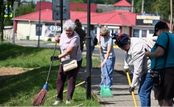 В Кричеве прошел субботник Кричев | Новости Кричева и Кричевского района