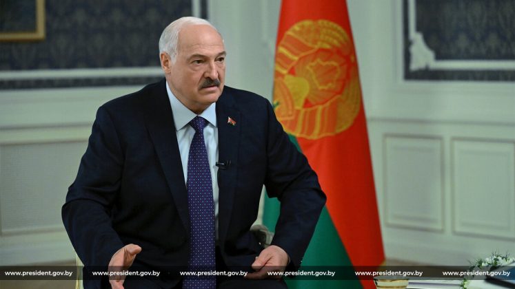 Президент Беларуси Александр Лукашенко дал интервью телеканалу "Аль-Арабия": полная версия