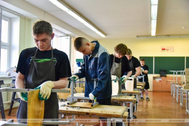 В Кричеве организована трудовая занятость подростков
