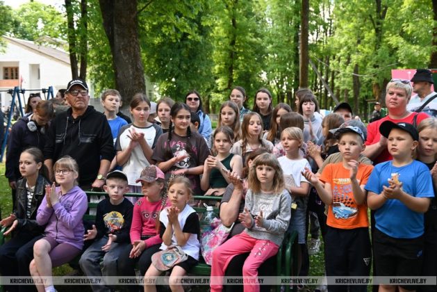 Сегодня в Кричеве развернулся настоящий праздник для детей