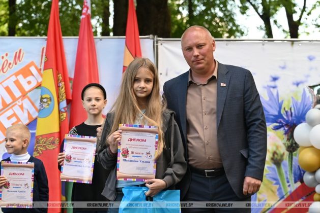 Сегодня в Кричеве развернулся настоящий праздник для детей