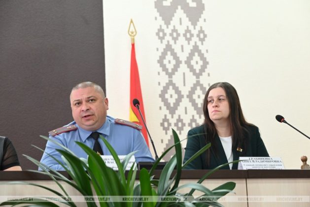 Как правильно нанимать на работу иностранцев, обсудили в Кричеве