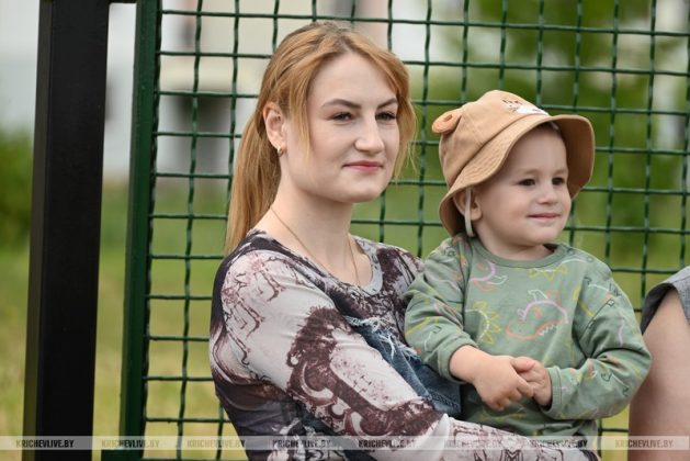 Детскую футбольно-баскетбольную площадку открыли в Кричеве