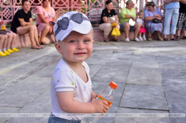 ФОТОФАКТ: В Кричеве прошел смотр-конкурс «Зажги свою звезду»