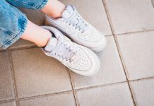 Как и чем отмыть белую обувь: 7 проверенных способов Кричев | Новости Кричева и Кричевского района