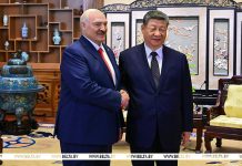 Лукашенко отметил выдающуюся способность КПК и Си Цзиньпина обеспечивать движение КНР вперед