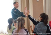 Кричевские спасатели провели уроки безопасности для воспитанников детских садов