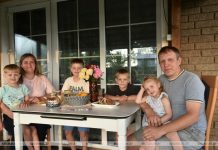 Крепкая семья – опора государства: история многодетной семьи Моисеевых из Кричева Крепкая семья – опора государства: история многодетной семьи Моисеевых из Кричева