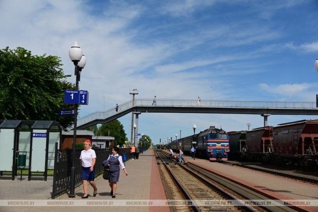 Пешеходный мост открыли в Кричеве