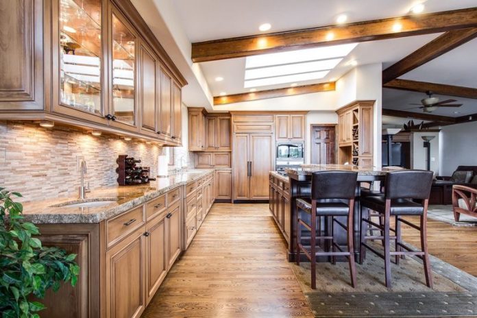 jessebridgewater-kitchen-2400367