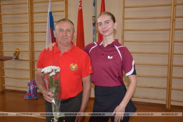 Турнир по настольному теннису в Кричеве собрал 60 спортсменов из Беларуси и России.