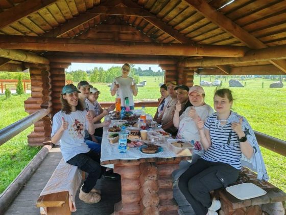 В Кричевском РЦСОНе организовали туристический поход «Вперед в лето»