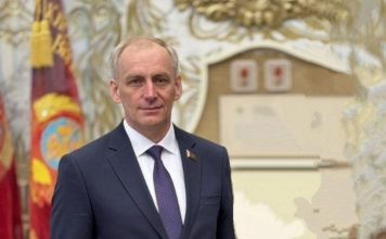 Сенатор поздравляет кричевлян с Днем Независимости Республики Беларусь Сенатор поздравляет кричевлян с Днем Независимости Республики Беларусь