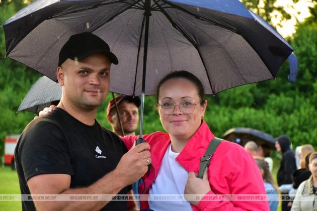 В Кричеве Купальскую ночь встретили песнями и танцами у воды