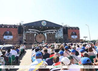 Лукашенко: белорусы — настоящая нация, впитавшая навыки, традиции разных народов, и этого не надо стесняться