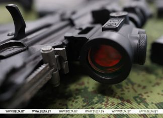 Лукашенко ознакомится с развитием в Беларуси производства боевого стрелкового оружия Лукашенко ознакомится с развитием в Беларуси производства боевого стрелкового оружия