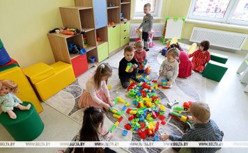 В детсадах Беларуси увеличат количество групп для детей до двух лет В детсадах Беларуси увеличат количество групп для детей до двух лет