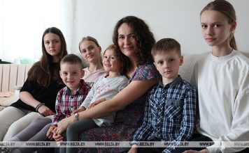 Каждый четвертый ребенок в Беларуси растет в многодетной семье Каждый четвертый ребенок в Беларуси растет в многодетной семье