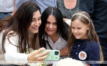 Как родителям школьников взять выходной 1 сентября, рассказали в Минтруда Как родителям школьников взять выходной 1 сентября, рассказали в Минтруда