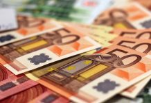 Эстония возьмет у Евросоюза кредит на 2,34 млрд евро для оборонных нужд Эстония возьмет у Евросоюза кредит на 2,34 млрд евро для оборонных нужд