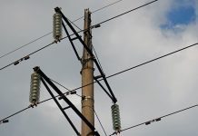 В Литве после шторма без электроэнергии остаются 129 тыс. потребителей В Литве после шторма без электроэнергии остаются 129 тыс. потребителей
