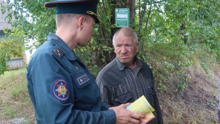 Кричевские спасатели напомнили жителям Бельского сельсовета о безопасности