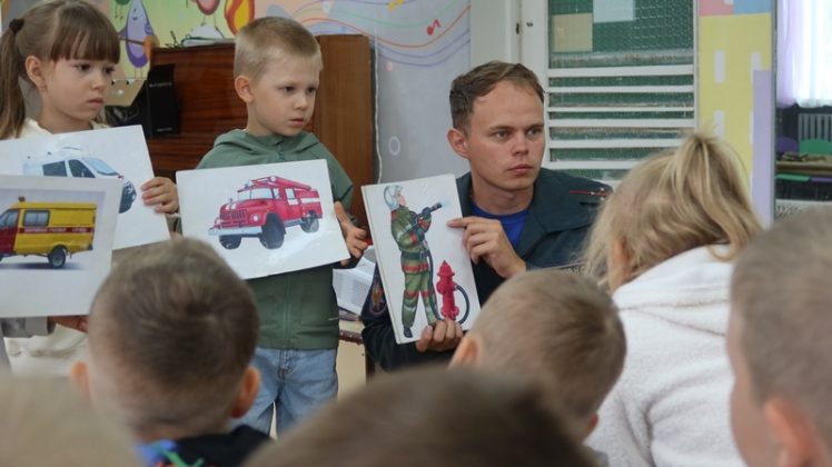 Кричевские дошколята учатся основам безопасности