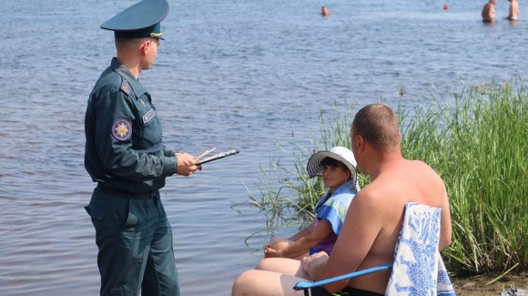 Отдых у воды: спасатели Кричевского РОЧС провели профилактический рейд