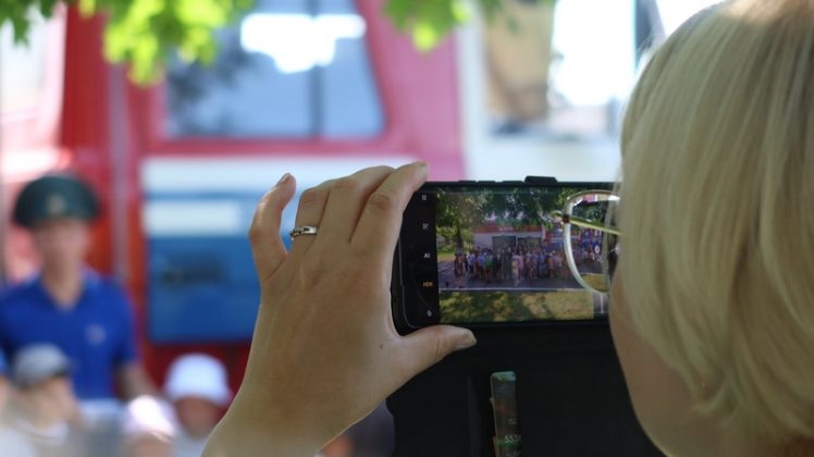 «Безопасные каникулы» в Кричеве: эстафеты, пожарная машина и море эмоций