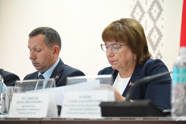 Кричевский исполком рассмотрел вопрос о кадровом обеспечении организаций района