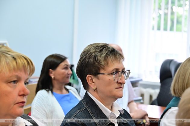Вопросы экологической культуры обсудил с трудовым коллективом председатель Кричевского райисполкома Алексей Шарай