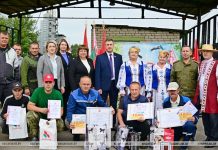 На Кричевщине отмечали хлеборобов ОАО «Новобельское-АГРО» На Кричевщине отмечали хлеборобов ОАО «Новобельское-АГРО»