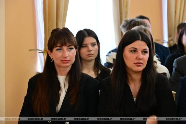 Руководство Кричевского района встретилось с молодыми специалистами