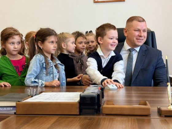 На ОАО «Кричевцементношифер» провели акцию для детей работников «Здравствуй, школа!»