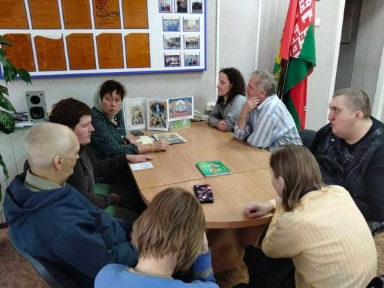 Духовная беседа прошла в Кричевском РЦСОН: о жизни Пресвятой Богородицы и вечных ценностях
