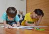 Юных кричевлян приглашают к участию в конкурсе рисунков «Моя мама на работе» Юных кричевлян приглашают к участию в конкурсе рисунков «Моя мама на работе»