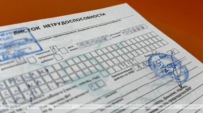 В каких случаях папа может взять больничный по уходу за ребенком, если мама в декрете