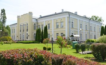 Дворец Потемкина приглашает на бесплатные экскурсии в честь Всемирного дня туризма Дворец Потемкина приглашает на бесплатные экскурсии в честь Всемирного дня туризма