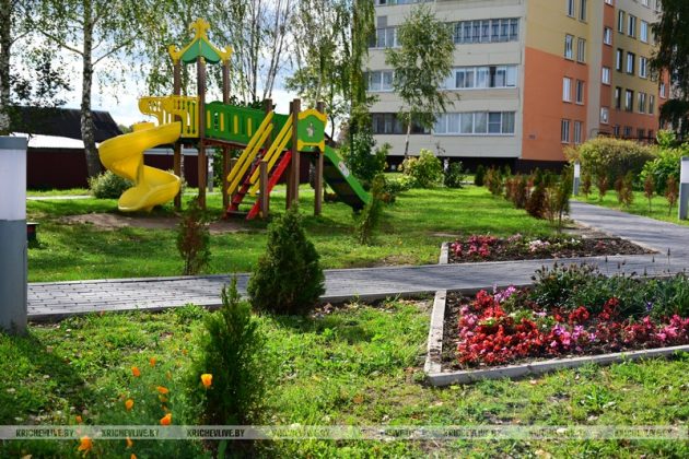 В Кричеве прошел праздник двора «По-соседски»