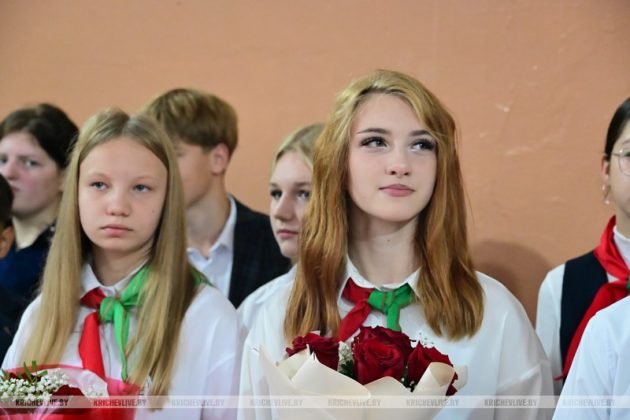 Снова в школу: День знаний в СШ №3 посетил председатель райисполкома